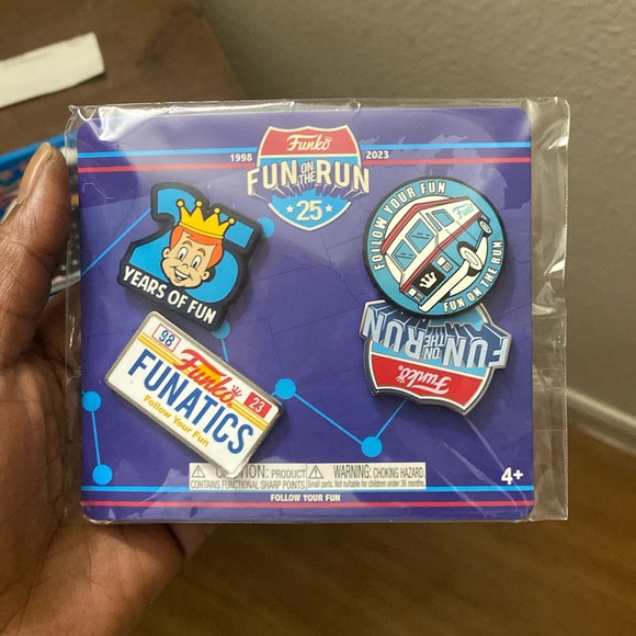 💥NEW ITEM 💥 Fun on The Run Edition - Picture 1 of 2